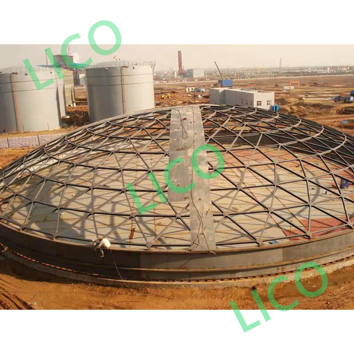 Dome roof for tanks